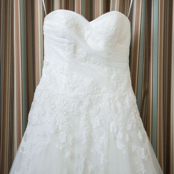 Dagen pronovias off white wedding dress NEW - Picture 2 of 4